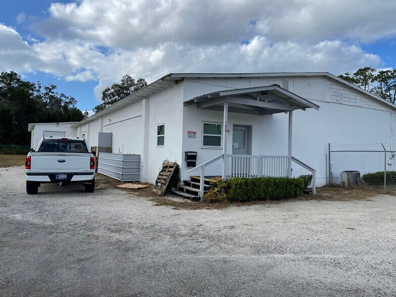196 NE Chestnut Ave, Lake City, FL à vendre - Photo de l’immeuble – Image 2 sur 21