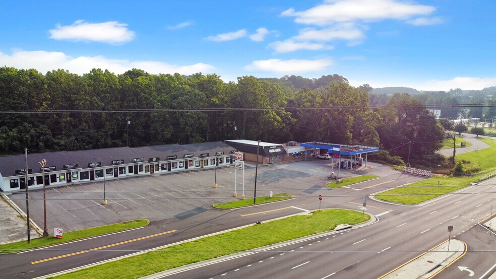 720-742 McFarland Blvd, Northport, AL à louer - Photo de l’immeuble – Image 2 sur 7