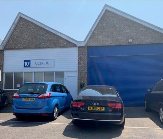 Leagrave Rd, Luton à louer - Photo principale – Image 1 sur 11