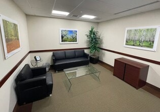 243 Tresser Blvd, Stamford, CT à louer Photo intérieure– Image 1 sur 7