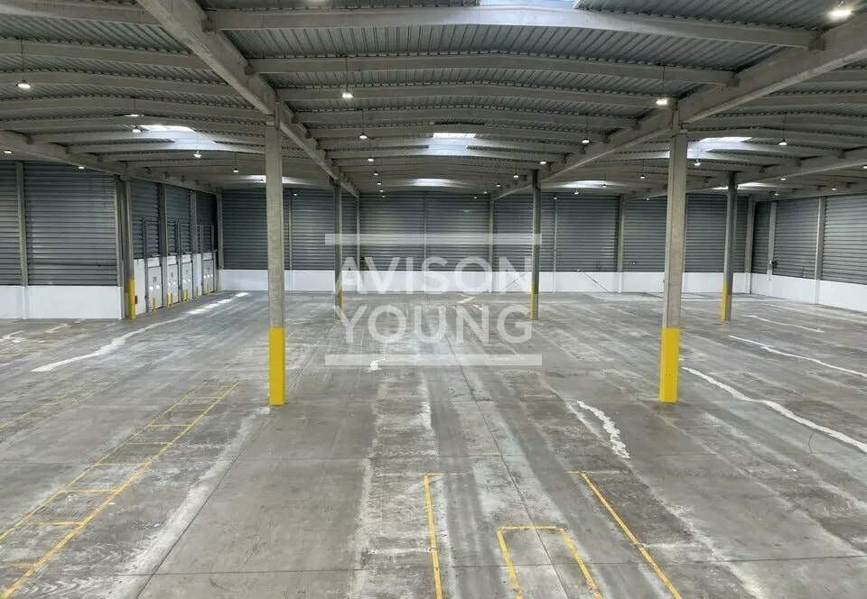 Local d’activités dans Bobigny à louer Photo de l’immeuble– Image 1 sur 5