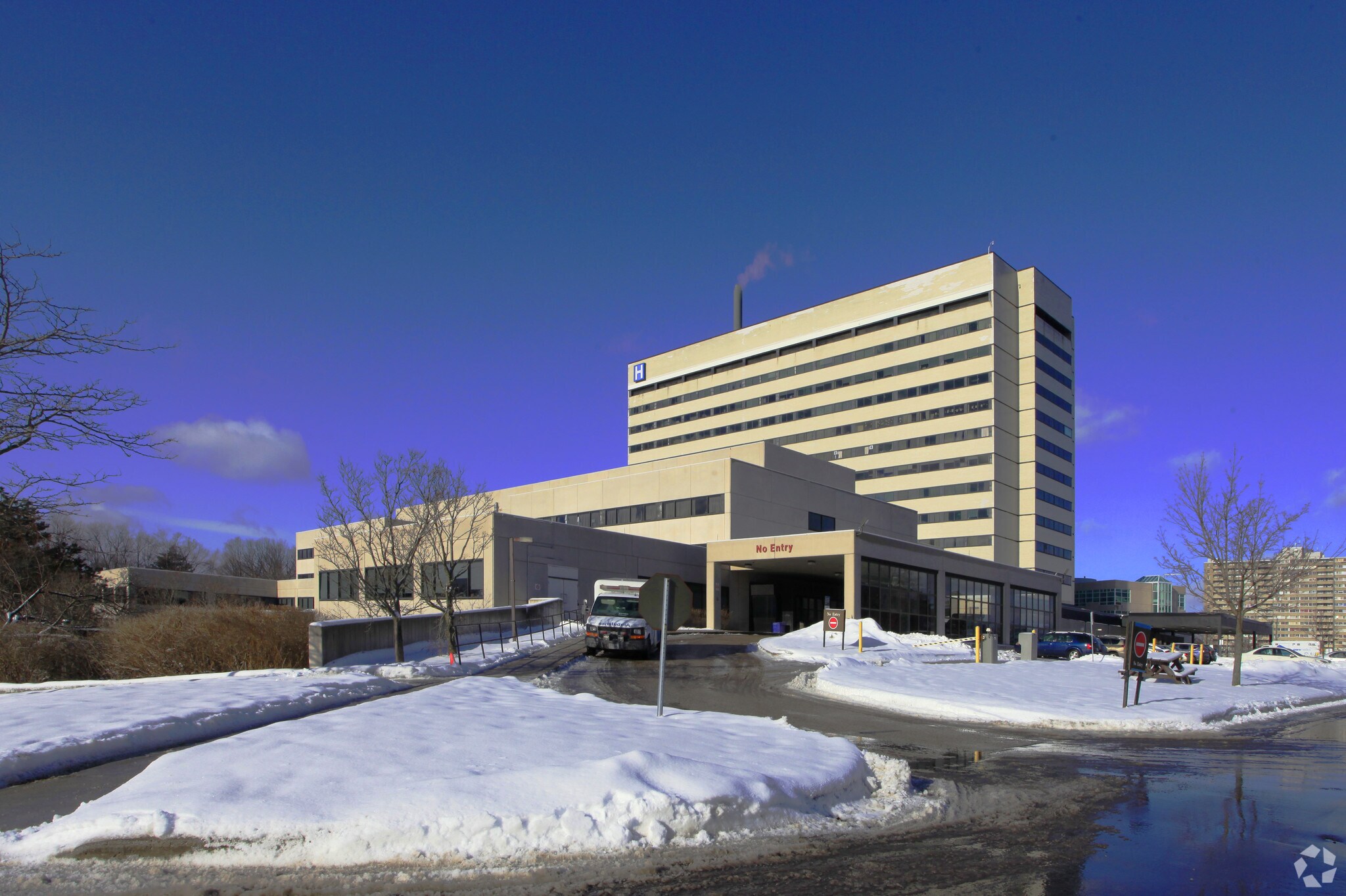 2863 Ellesmere Rd, Toronto, ON à louer Photo de l’immeuble– Image 1 sur 2