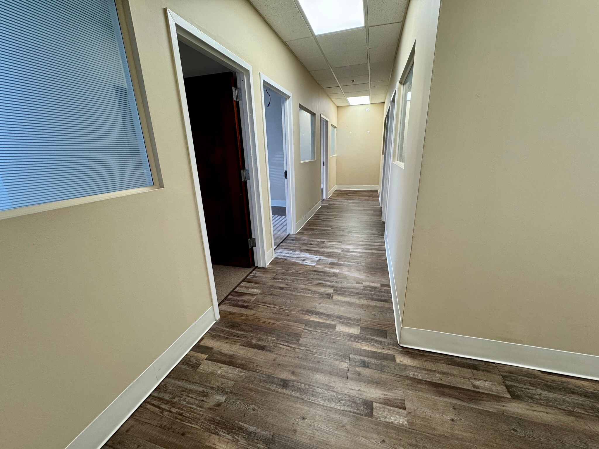 535 Broadhollow Rd, Melville, NY à louer Photo intérieure– Image 1 sur 3