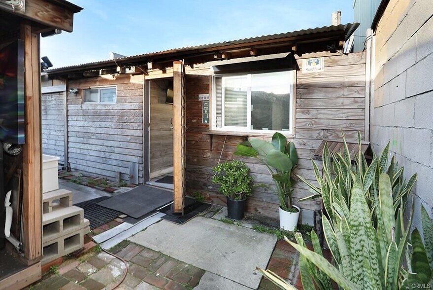 Sunset Beach Investment Opportunity portefeuille de 2 biens à vendre sur LoopNet.fr - Autre – Image 2 sur 7