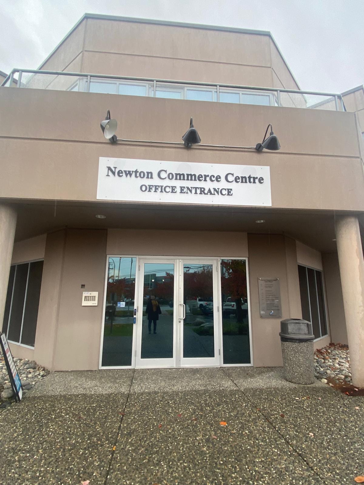 12992 76th Ave, Surrey, BC à louer Photo intérieure– Image 1 sur 10