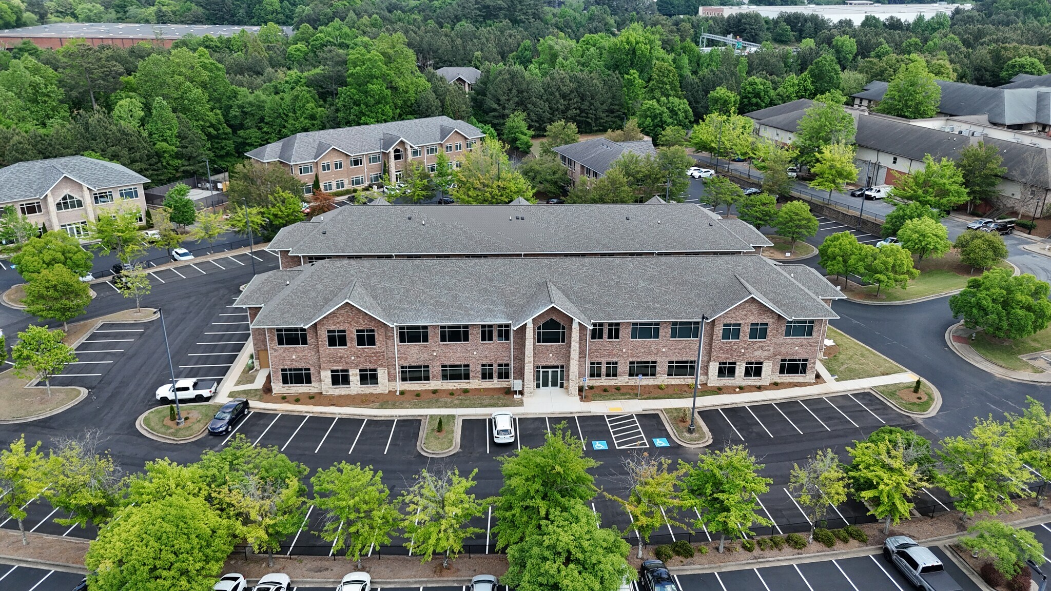 1168 Satellite Blvd NW, Suwanee, GA à louer Photo principale– Image 1 sur 10