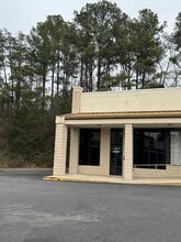 104-168 River Square Plz, Bessemer, AL à louer Photo de l’immeuble– Image 1 sur 1