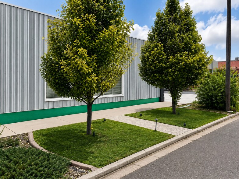 561 Main Ave E, Twin Falls, ID à louer - Photo de l’immeuble – Image 2 sur 4