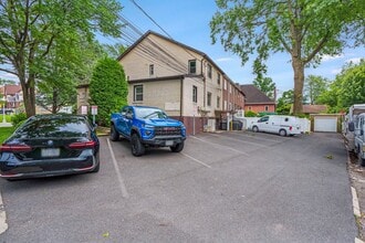 482 Manor Rd, Staten Island, NY à louer Photo intérieure– Image 1 sur 8