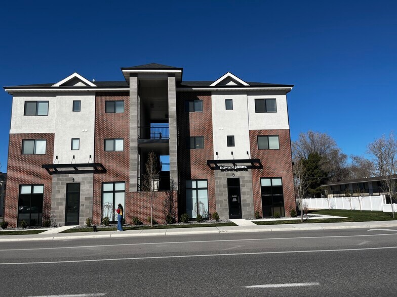 560 S Main St, Springville, UT à vendre - Photo de l’immeuble – Image 3 sur 24