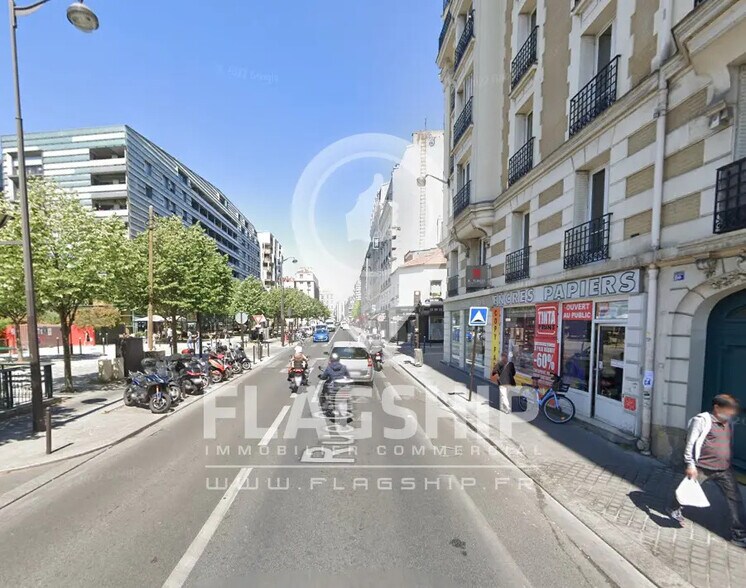 Local commercial dans Paris à louer - Photo de l’immeuble – Image 3 sur 3