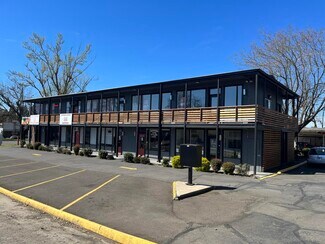 Plus de détails pour 15010 SE McLoughlin Blvd, Milwaukie, OR - Bureau/Local commercial à louer
