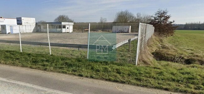 Plus de détails pour Terrain à vendre