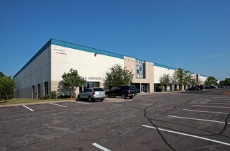 Plus de détails pour 2331-2373 Waters Dr, Mendota Heights, MN - Industriel/Logistique à louer