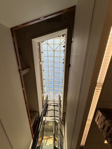 501 W Bay St, Jacksonville, FL à louer - Photo de l’immeuble – Image 3 sur 21