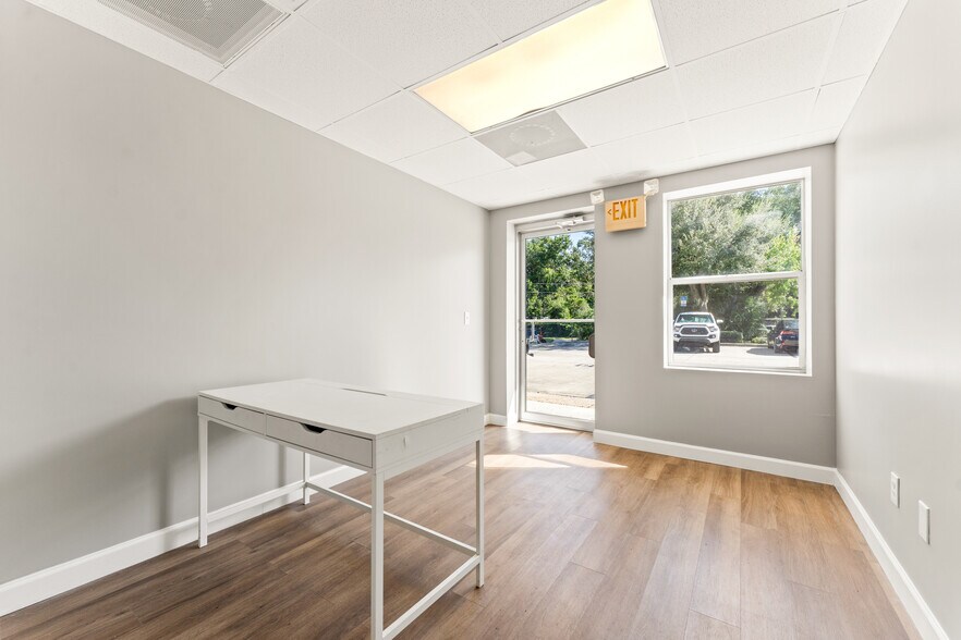 7949 Atlantic Blvd, Jacksonville, FL à louer - Photo de l’immeuble – Image 3 sur 8