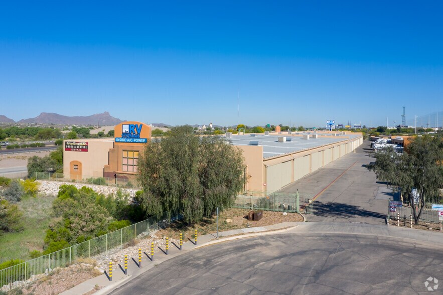 6260 N Travel Center Rd, Tucson, AZ à louer - Aérien – Image 3 sur 13