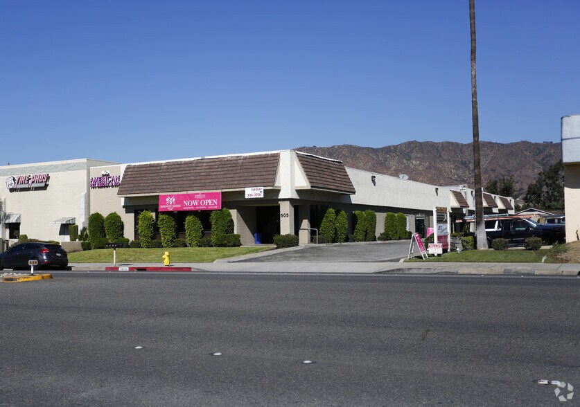 503-511 E Route 66, Glendora, CA à louer - Photo de l’immeuble – Image 3 sur 14