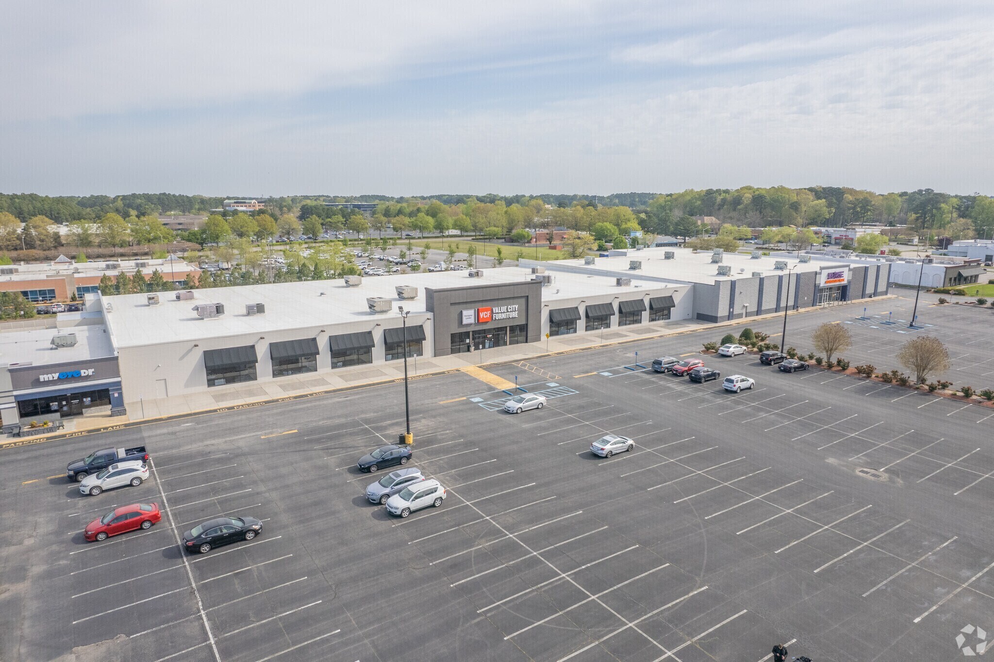 2720 N Mall Dr, Virginia Beach, VA à louer Photo intérieure– Image 1 sur 7