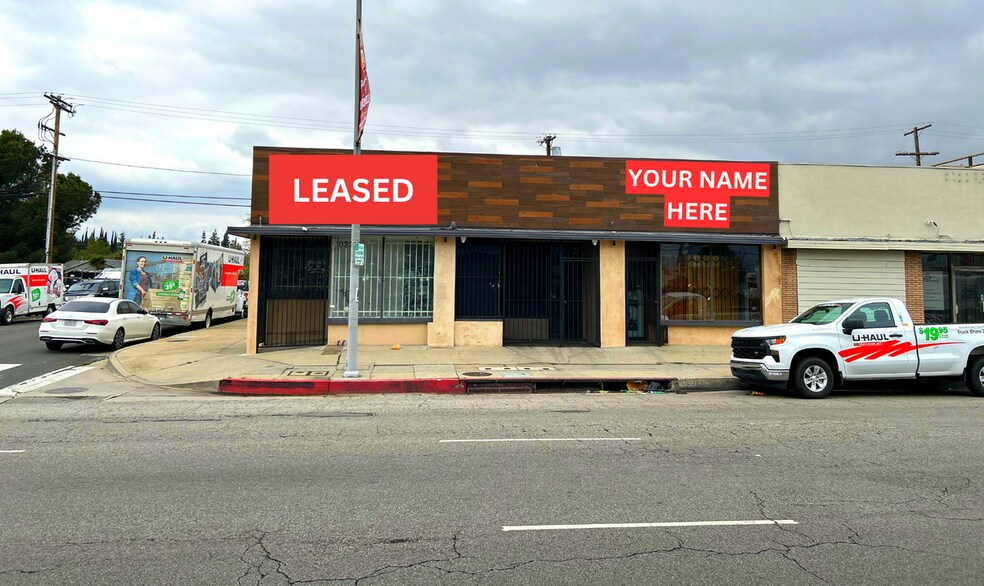10235-10237 Sepulveda Blvd, Mission Hills, CA à vendre - Photo de l’immeuble – Image 1 sur 1