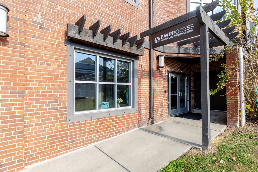 100 Main St, Fort Mill, SC à louer - Photo de l’immeuble – Image 2 sur 17