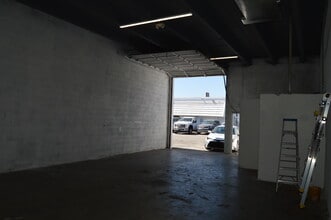 2099 NW 141st St, Opa Locka, FL à louer Photo intérieure– Image 2 sur 2