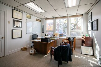 Plus de détails pour 510-526 Main St, Middletown, CT - Bureau à louer