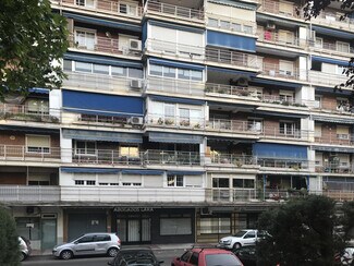 Plus de détails pour Calle Porto Colón, 10, Alcorcón - Local commercial à louer