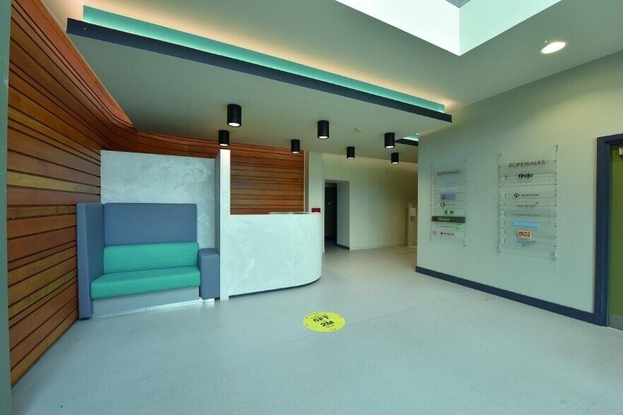 Newton St, Macclesfield à louer - Photo de l’immeuble – Image 2 sur 3