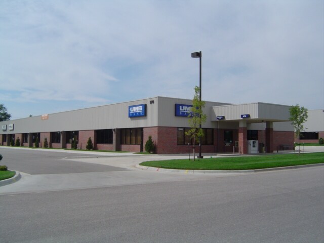 2333 S West St, Wichita, KS à vendre - Photo de l’immeuble – Image 2 sur 8