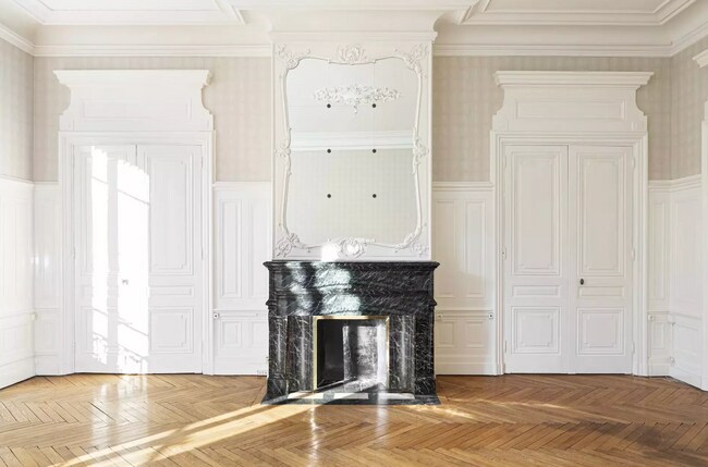 Plus de détails pour 4 Rue Tronchet, Paris - Bureau à louer