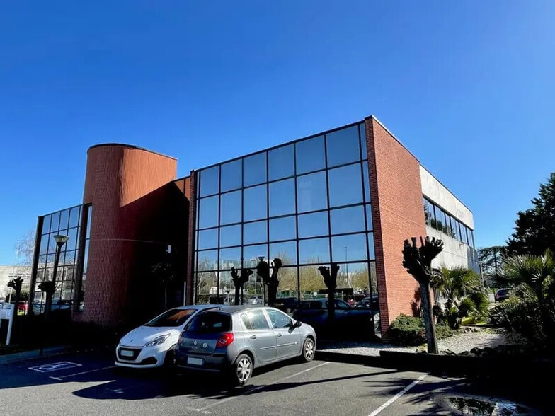 13 Rue Michel Labrousse, Toulouse à louer - Photo de l’immeuble – Image 1 sur 8