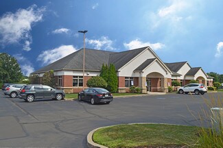 Plus de détails pour 789 White Pond Dr, Akron, OH - Bureau/Médical à louer