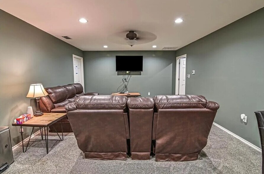 9504 W County Road 60, Midland, TX à vendre - Photo de l’immeuble – Image 3 sur 21