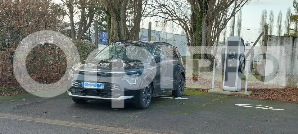 Local d'activités dans Nogent-sur-Oise à vendre - Photo de l’immeuble – Image 3 sur 4