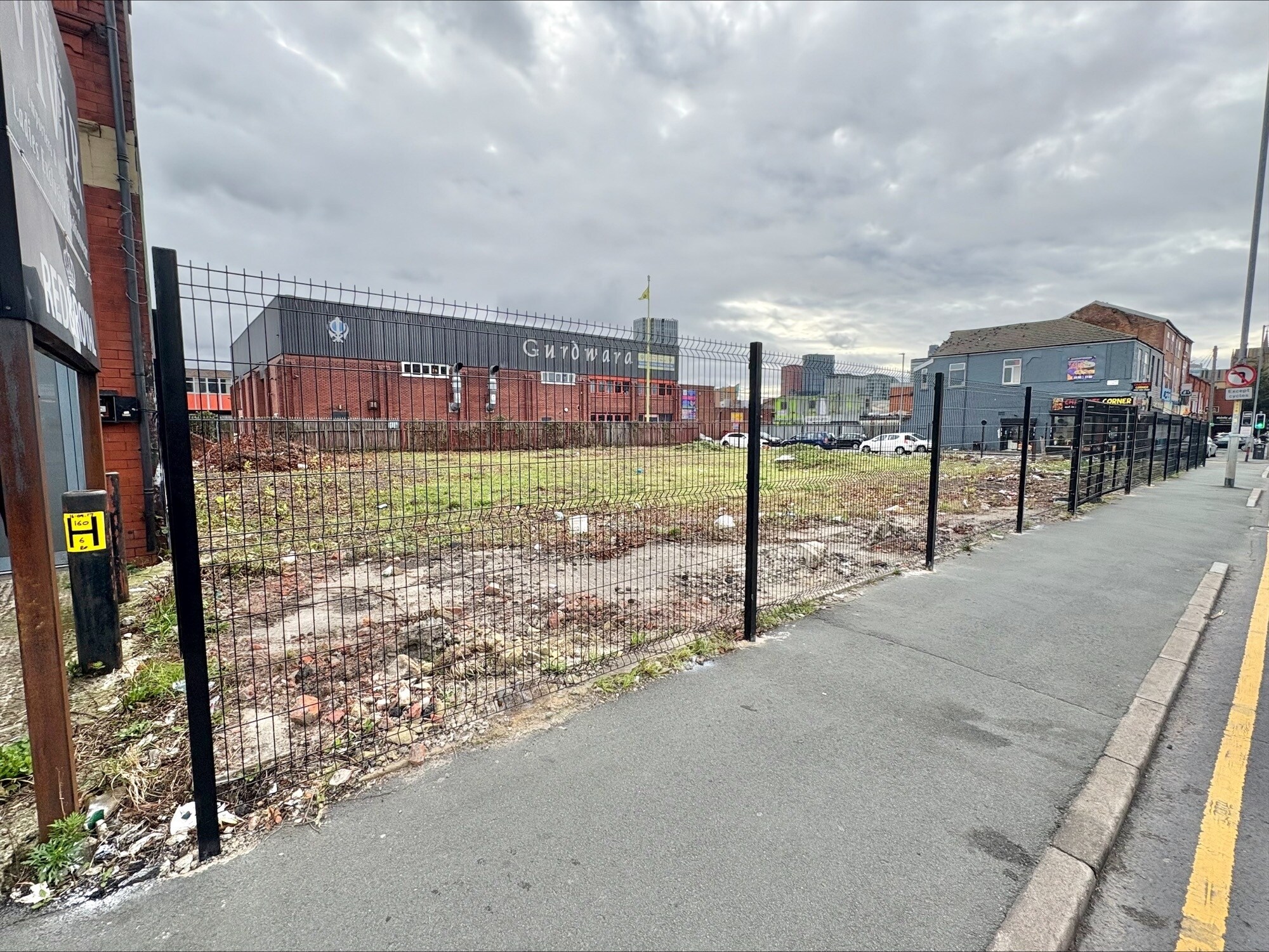 154-158 Cheetham Hill Rd, Manchester à louer Photo principale– Image 1 sur 4