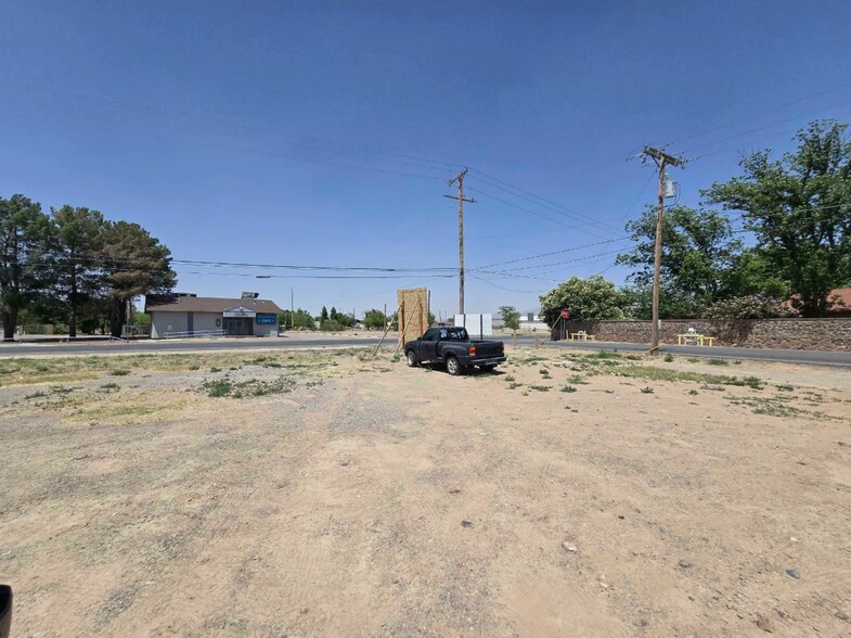230 Farm to Market Road 259, Canutillo, TX à vendre - Photo de l’immeuble – Image 2 sur 5