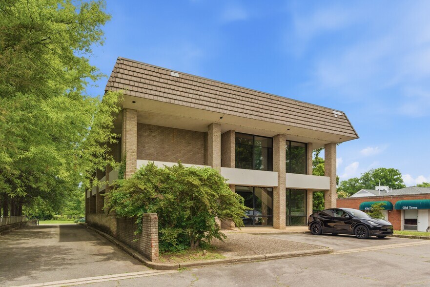 1213 Belle Haven Rd, Alexandria, VA à vendre - Photo de l’immeuble – Image 3 sur 9