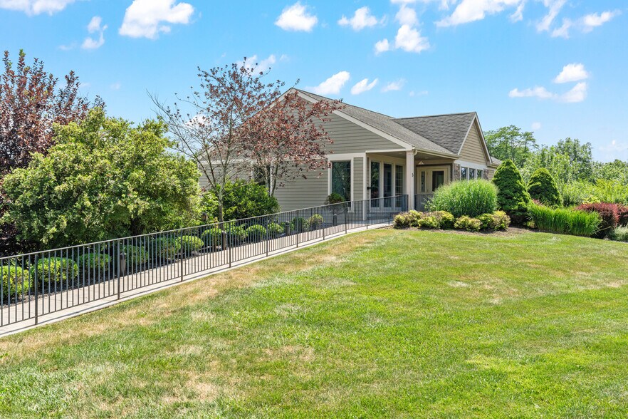 5 Plains Rd, Augusta, NJ à vendre - Photo de l’immeuble – Image 2 sur 11