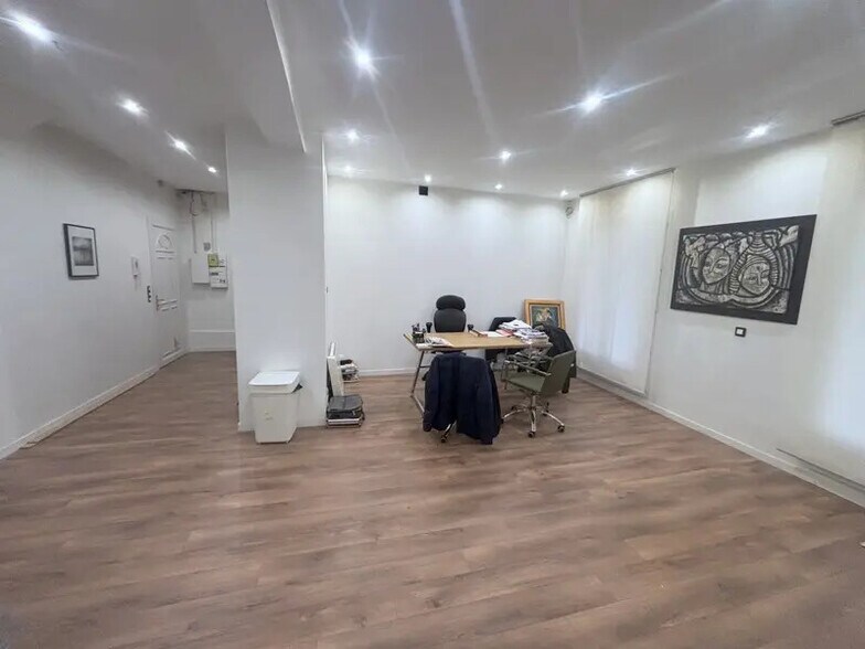 Local commercial dans Maisons-Alfort à vendre - Photo de l’immeuble – Image 2 sur 5