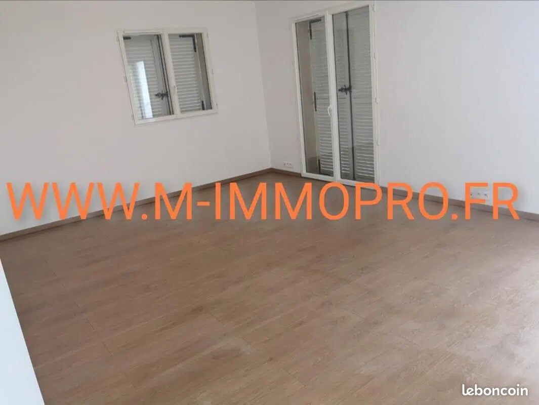 Bureau dans Grasse à louer Photo intérieure– Image 1 sur 3