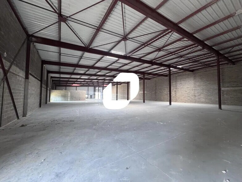 Local d'activités dans Fegersheim à vendre - Photo de l’immeuble – Image 3 sur 5