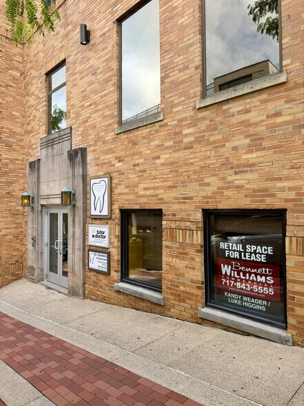 137 S Pugh St, State College, PA à louer - Photo de l’immeuble – Image 2 sur 8