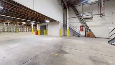 46 Stafford St, Lawrence, MA à louer Numérisation 3D Matterport– Image 2 sur 3