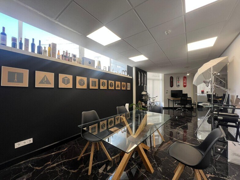 Bureau dans Córdoba, Córdoba à louer - Photo de l’immeuble – Image 2 sur 30