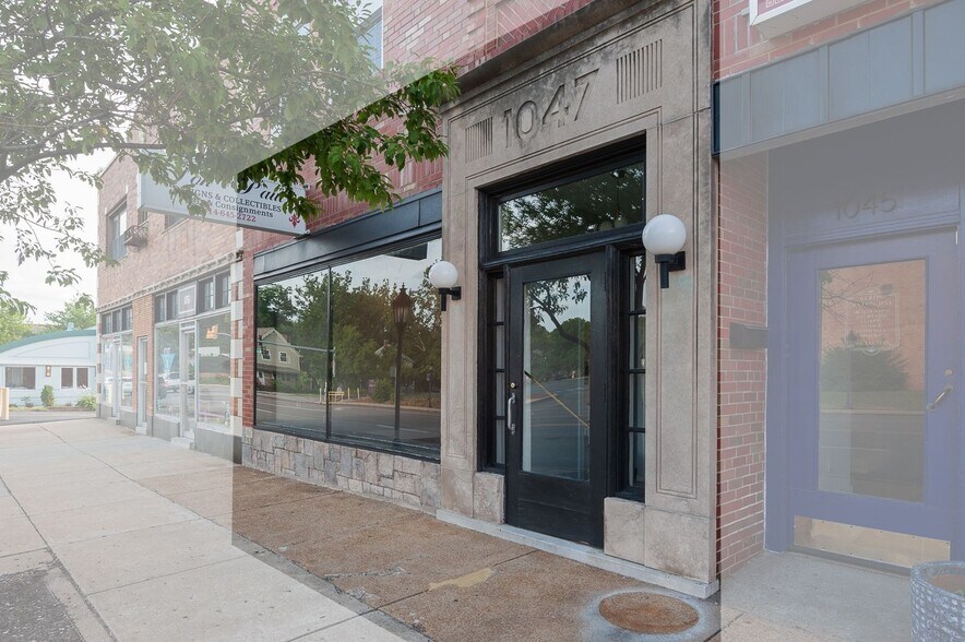 1047 S Big Bend Blvd, Saint Louis, MO à louer - Photo de l’immeuble – Image 2 sur 3