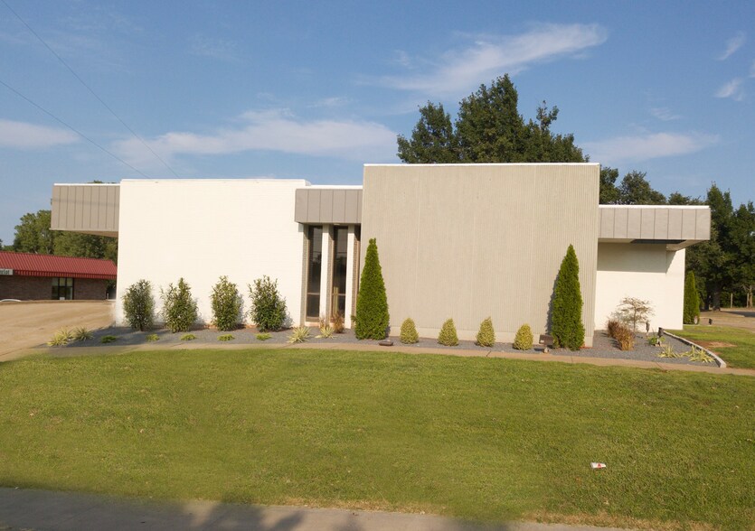 414 N Air Depot Blvd, Midwest City, OK à louer - Photo de l’immeuble – Image 2 sur 7