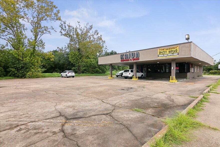 1102 W Park Ave, Orange, TX à vendre - Photo de l’immeuble – Image 2 sur 27
