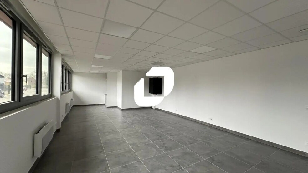 Bureau dans Eschau à louer - Photo de l’immeuble – Image 2 sur 11