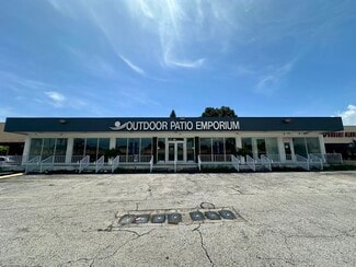 Plus de détails pour 1724-1736 NE 163rd St, North Miami Beach, FL - Local commercial à louer